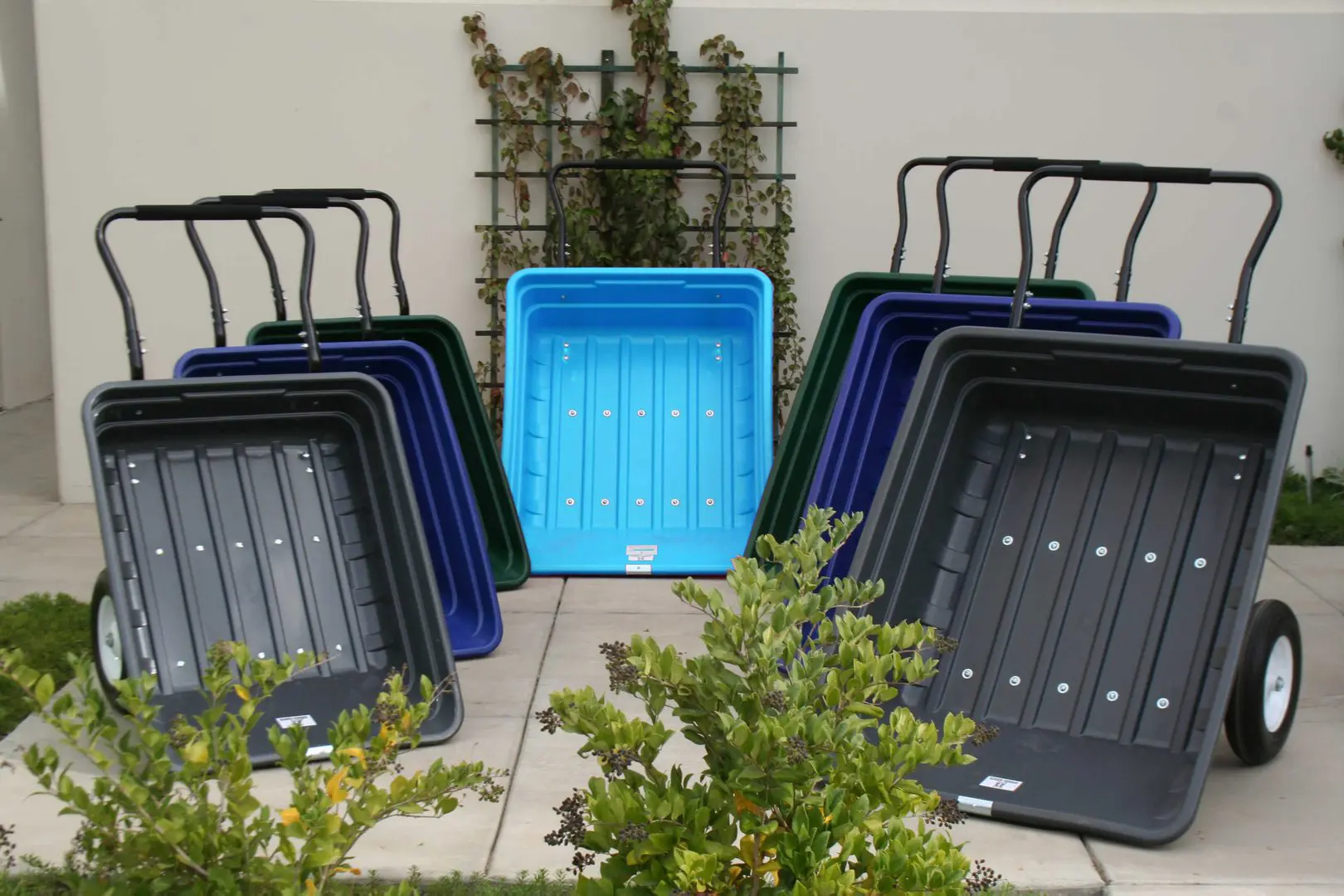 A group of trays sitting on top of a table.